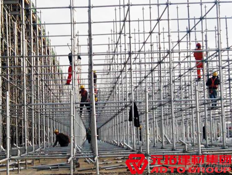 選擇鍍鋅鋼跳板時的注意事項(xiàng)有哪些？